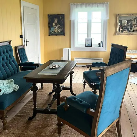 Semesterbostad Historic Lighthouse Keeper's House At Hogstein