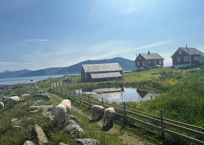 Historic Lighthouse Keeper's House At Hogstein * Godoy