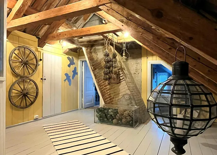 Historic Lighthouse Keeper's House At Hogstein Ferienhaus