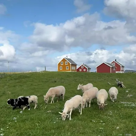 Historic Lighthouse Keeper's House At Hogstein Feriehus